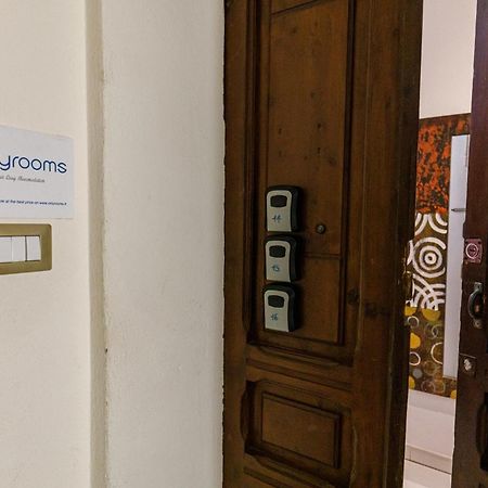 Onlyrooms II - Old Town & Typical Food Κάλιαρι Εξωτερικό φωτογραφία