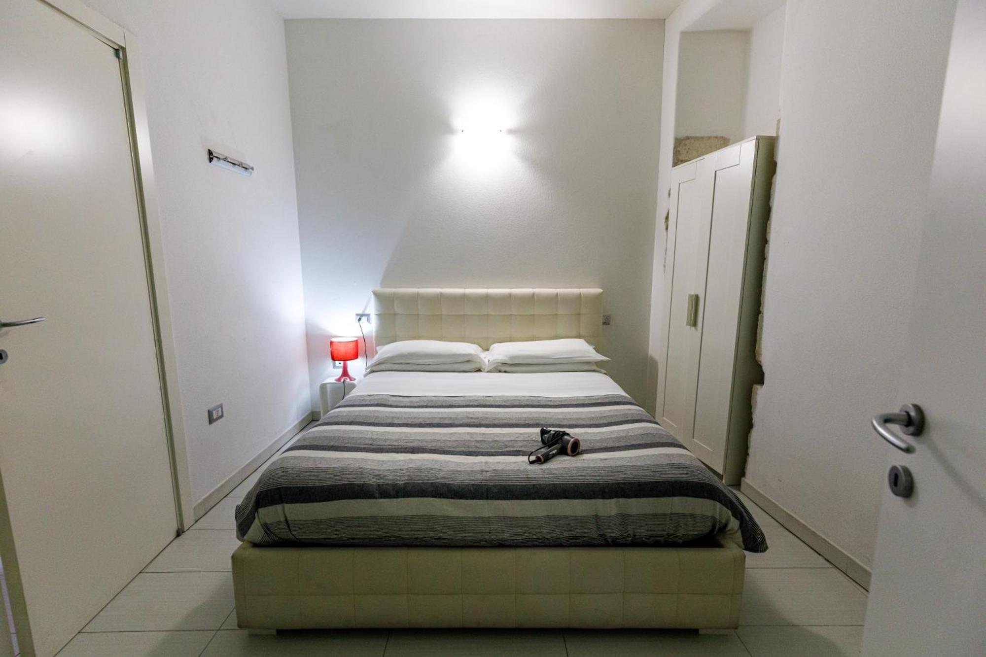 Onlyrooms II - Old Town & Typical Food Κάλιαρι Εξωτερικό φωτογραφία
