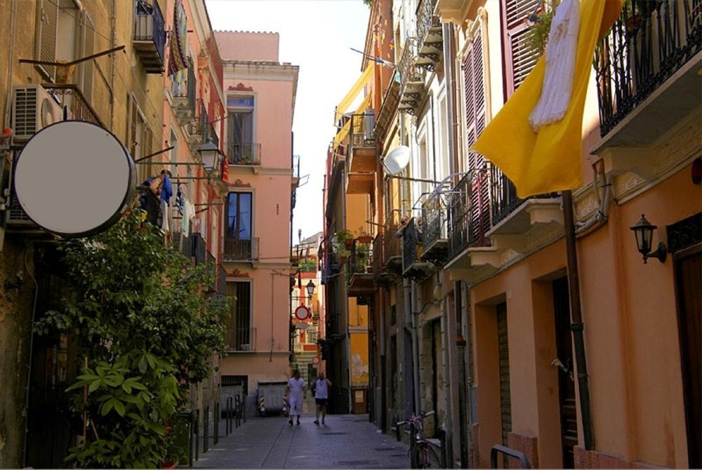 Onlyrooms II - Old Town & Typical Food Κάλιαρι Εξωτερικό φωτογραφία
